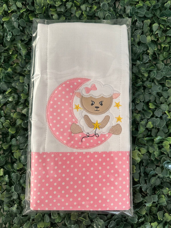Ovejita en luna
