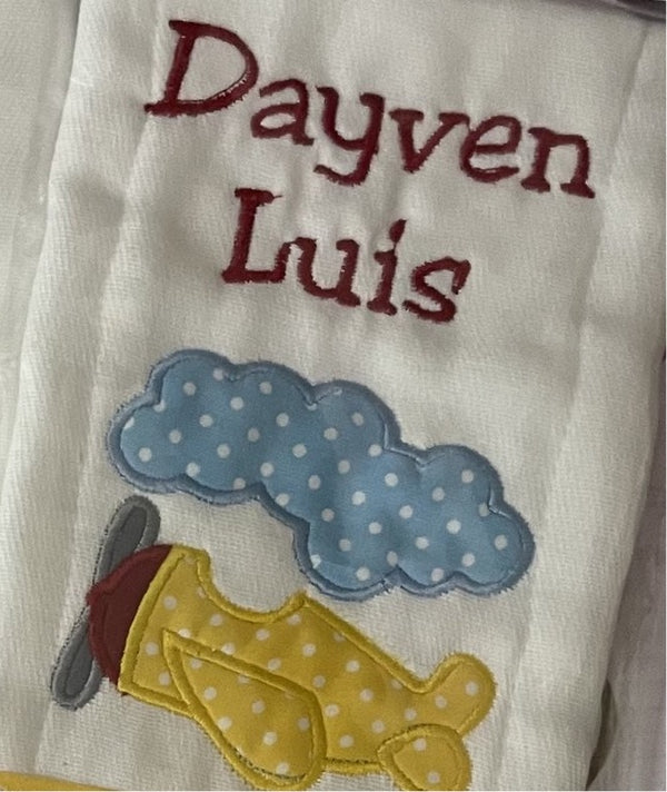 Avión con nube